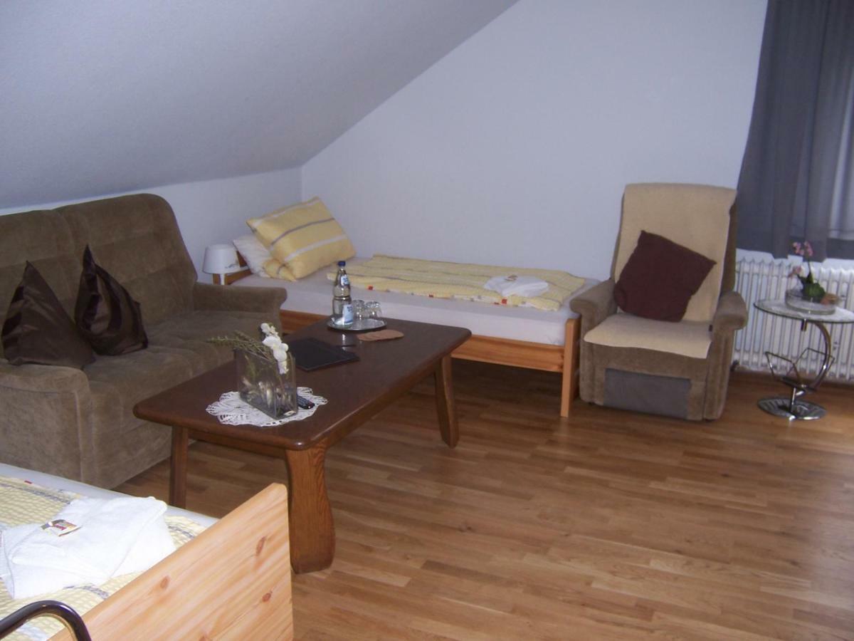 Gaestehaus Schneider Bechtheim Bagian luar foto